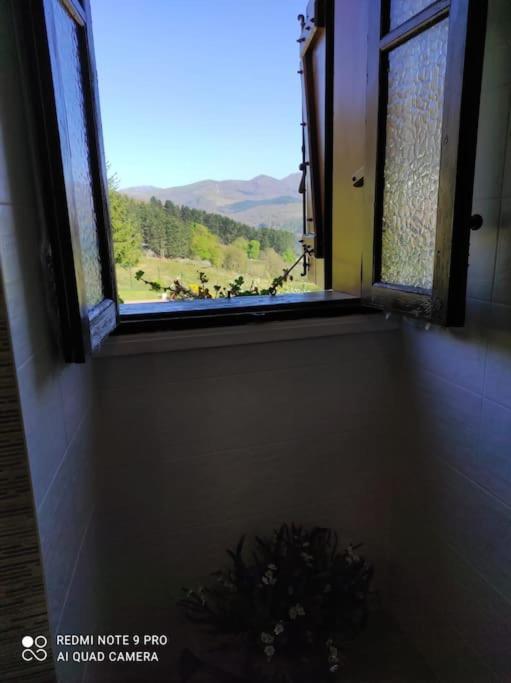 Caserio Vasco Con Piscina Y Barbacoa Orozko Exterior foto